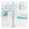 ORAL-B Vitality D100 White Elektromos Fogkefe (Sensi UltraThin fejjel)