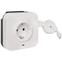 LEGRAND 2P+F csatlakozóajzat +2xUSB aljzat túlfeszültség-levezetővel
