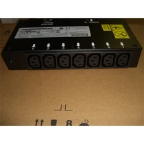 LENOVO szerver PDU - DPI Universal Rack,7db C13-as aljzat a szerverek felé (16A/db)